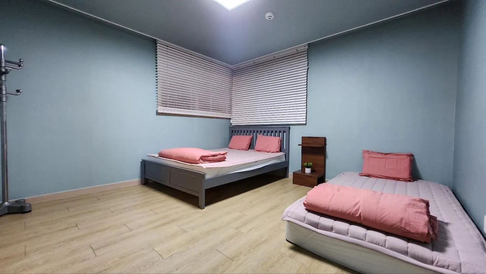 A Bridge House 1-C Hotel Incheon