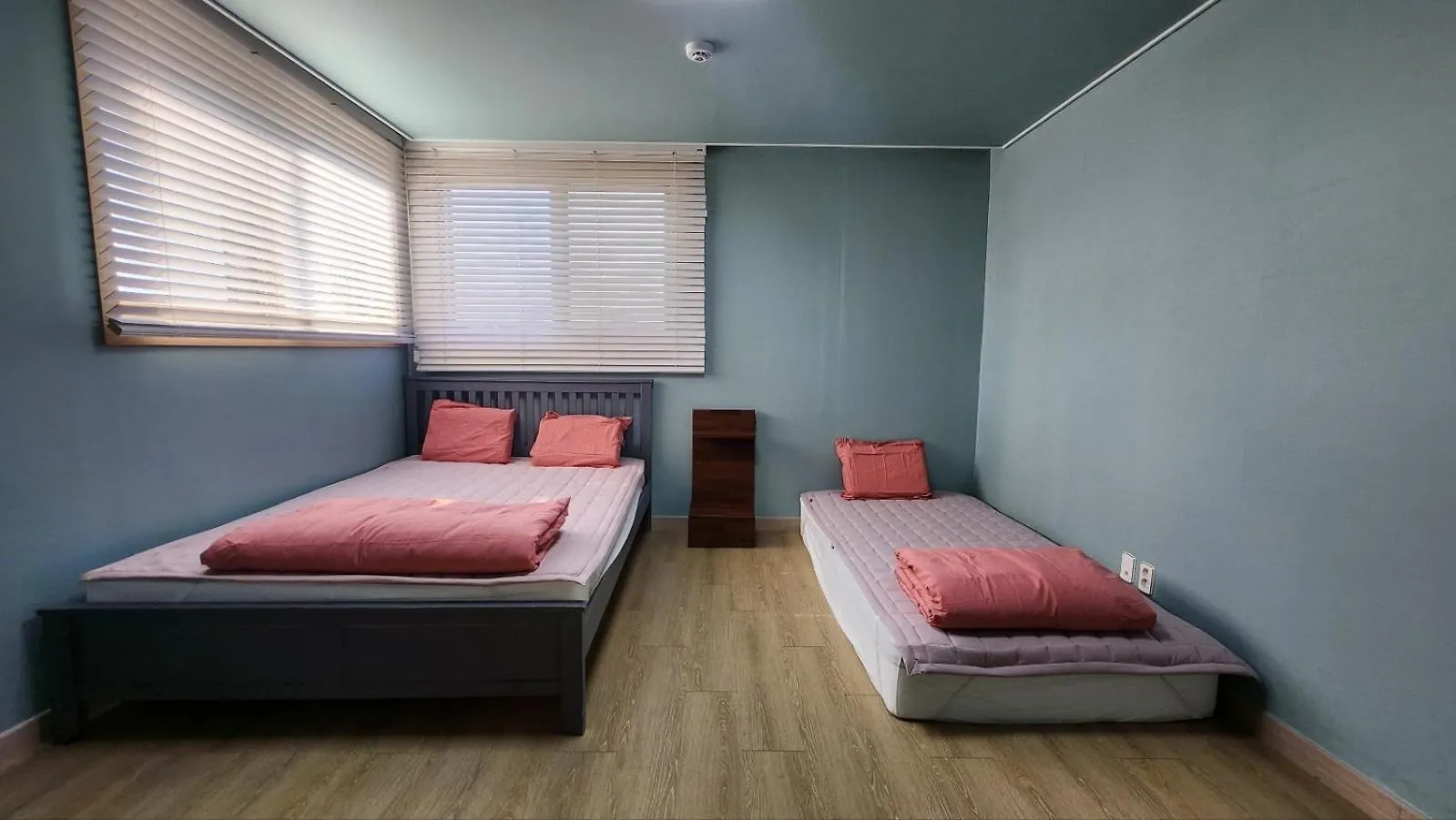 A Bridge House 1-C Hotel Incheon Guest house