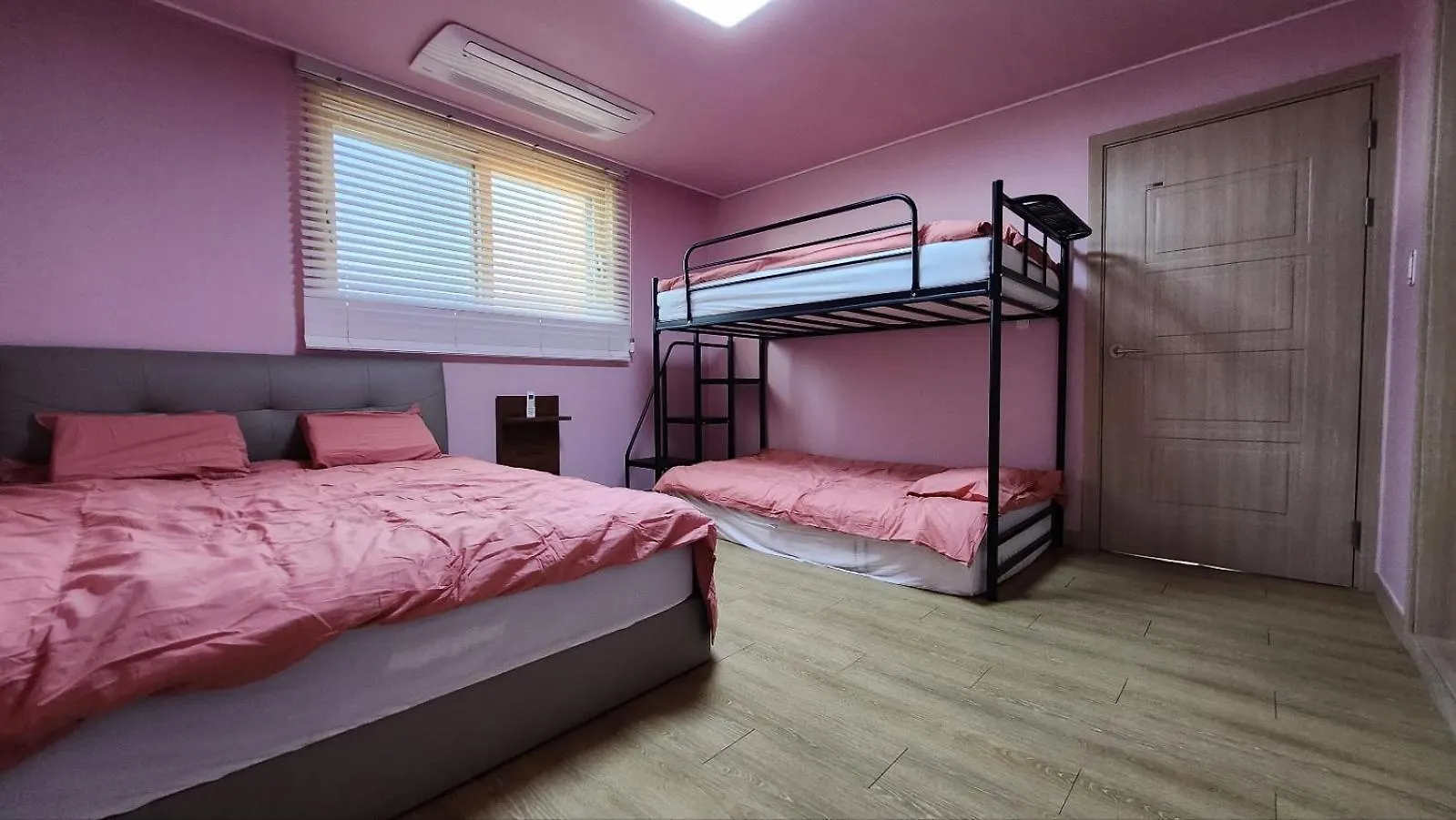 A Bridge House 1C Hotel Incheon 4*,